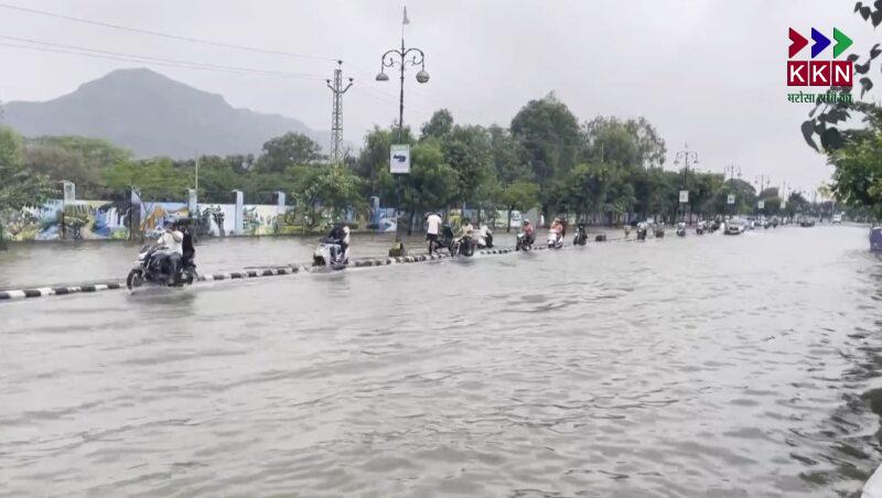 Mumbai Weather Update: IMD Issues Red Alert, Heavy Rain to Continue