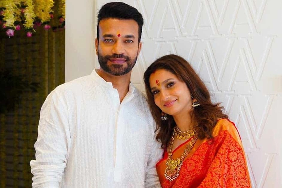Vicky Jain Hospitalized: Ankita Lokhande by Her Husband’s Side Amid Health Concerns