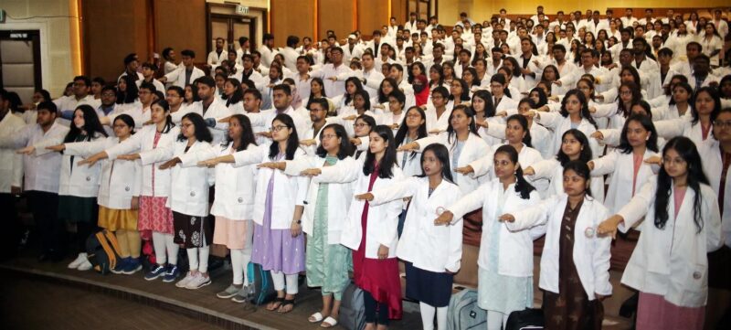 IGIMS Patna Hosts Orientation and White Coat Ceremony for MBBS Batch 2025