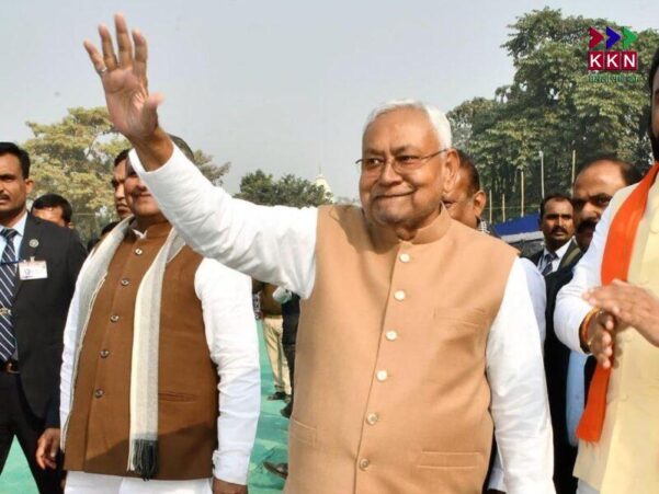 Nitish Kumar Holds Roadshow After Heavy Downpour Cancels Public Meeting